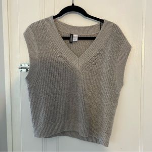 H&M Grey Sweater Vest